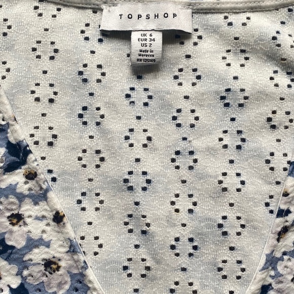 Topshop Floral Ruched Crop - Picture 7 of 13